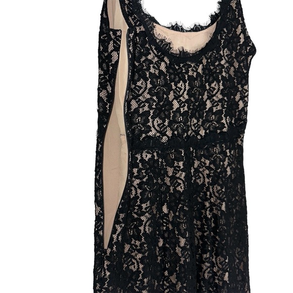 Diane Von Furstenberg Olivia Black And Nude Floral Lace - Picture 7 of 13